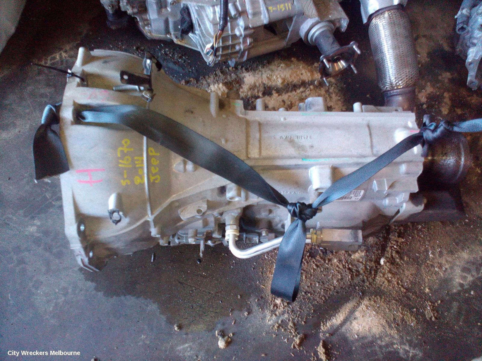 JEEP GRANDCHEROKEE TRANS/GEARBOX, AUTO, RWD, PETROL, 3.6, 8 SPEED, WK, 04/2013 - 09/2016 - Image 2