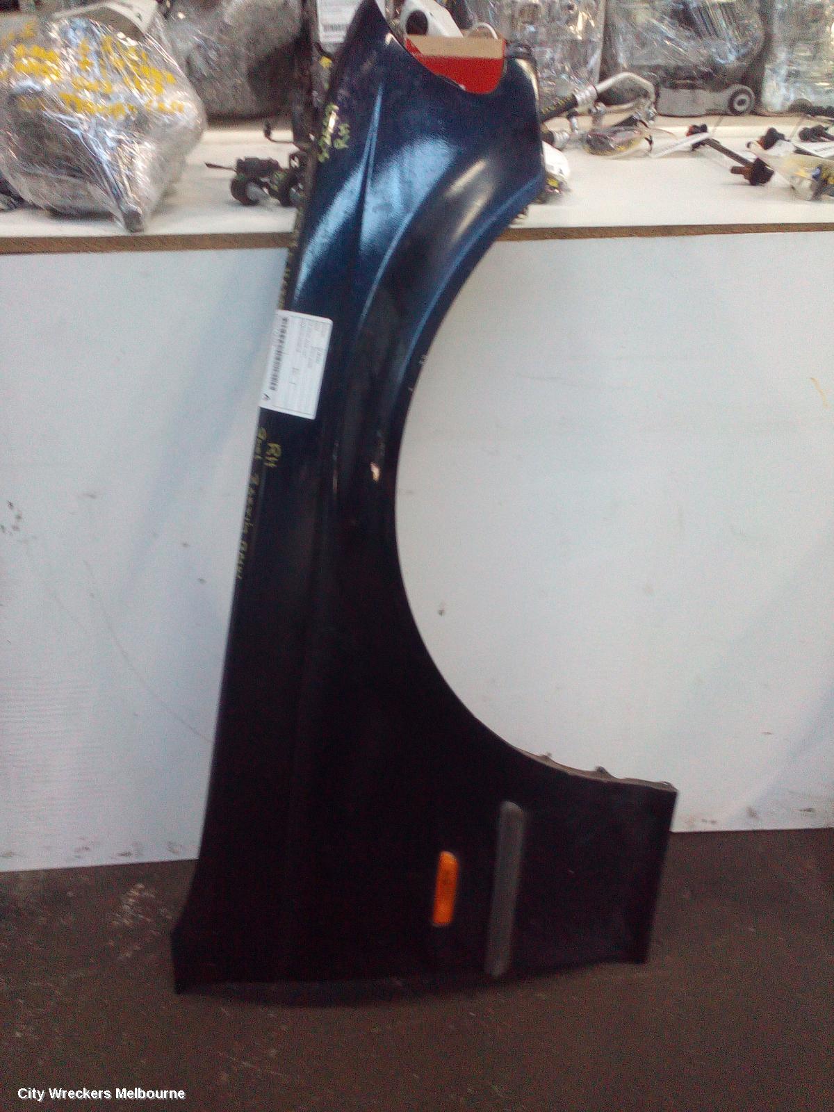 BMW 3 SERIES RIGHT GUARD, E46, SEDAN, 09/1998 - 10/2001 - Image 2
