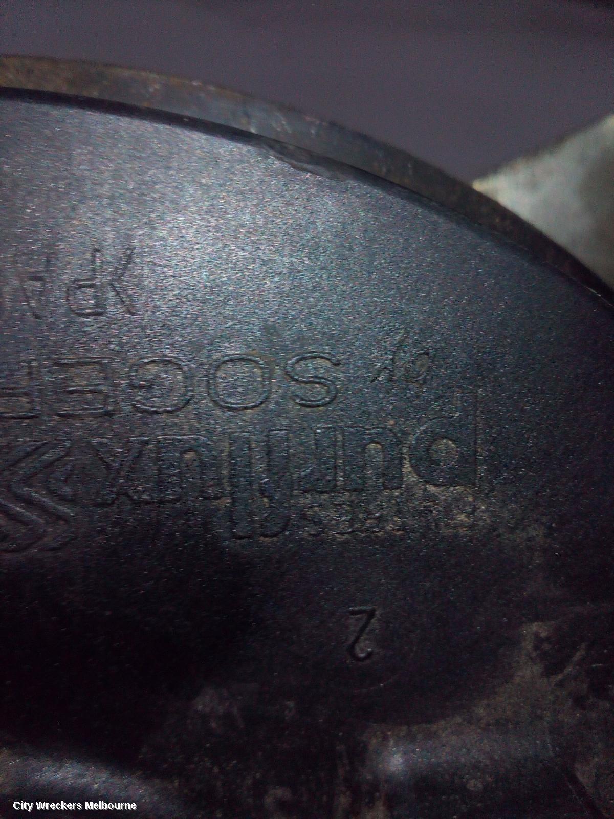PEUGEOT 4007 FUEL FILTER HOUSING, GS, 10/2009 - 08/2013 - Image 2