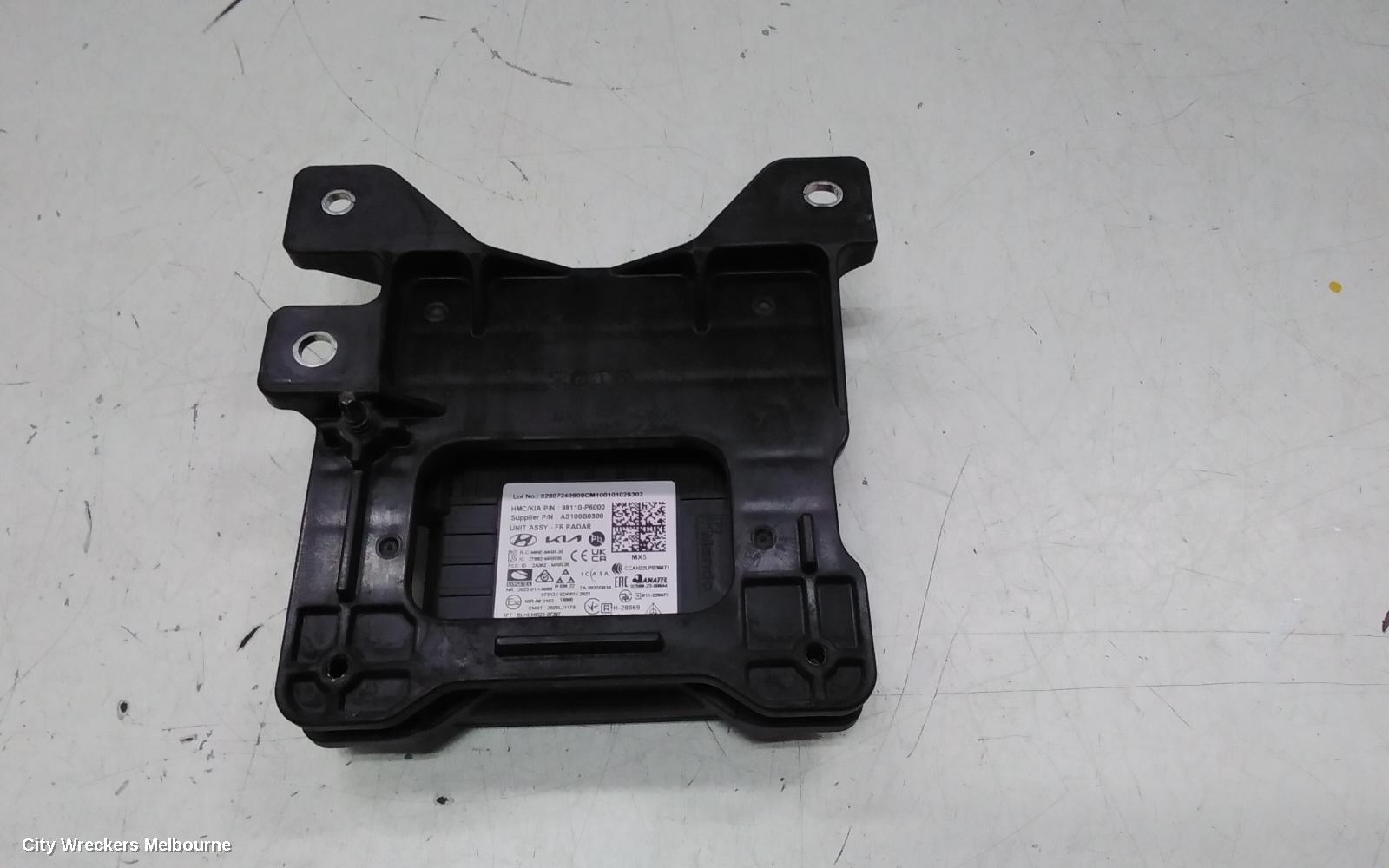 HYUNDAI SANTA FE REVERSE CAMERA, MX5, 11/2023 ONWARDS - Image 3