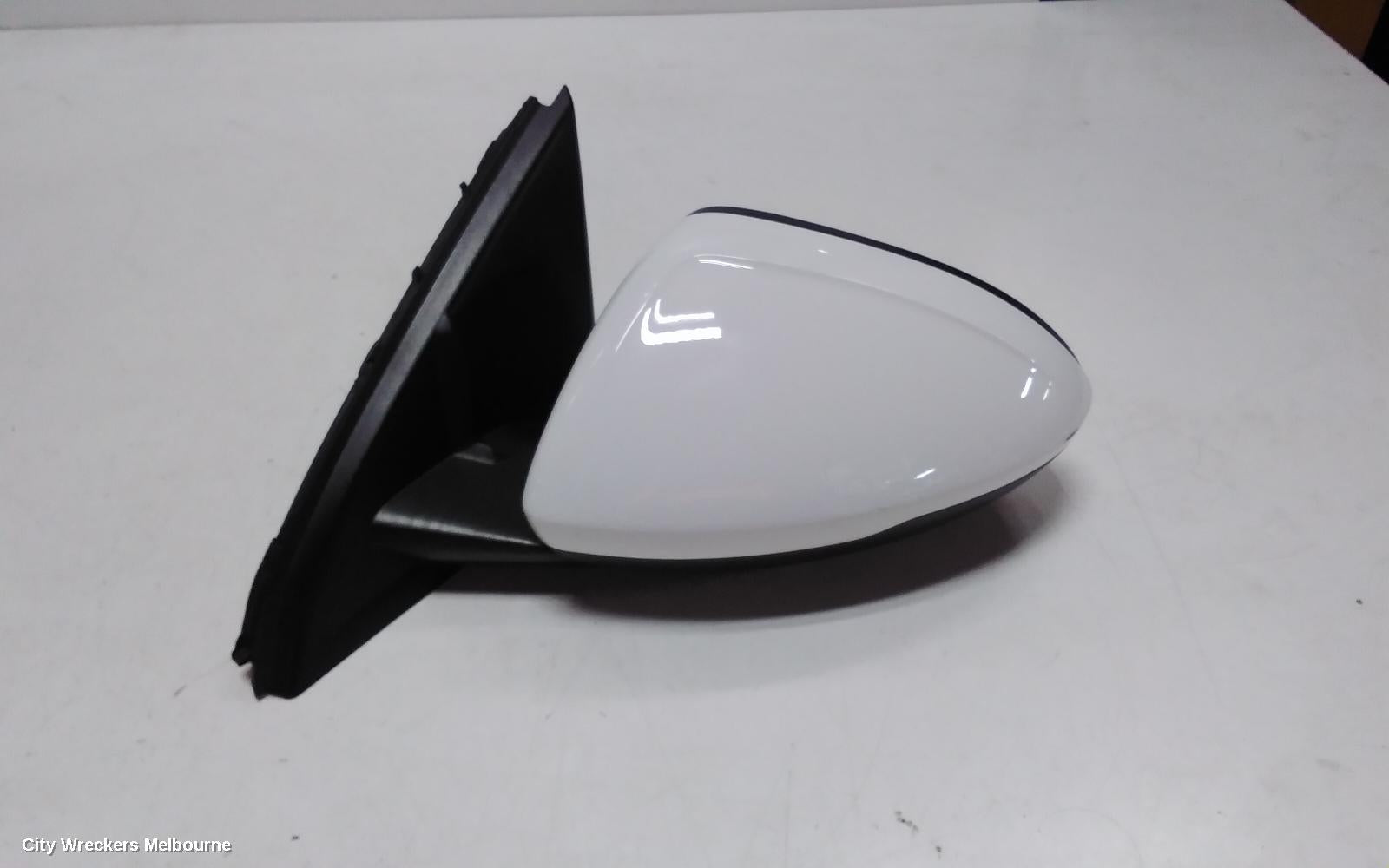 HOLDEN COMMODORE LEFT DOOR MIRROR, ZB, LT, MANUAL FOLDING, NON MEMORY TYPE, 10/2017 - 12/2020 - Image 3