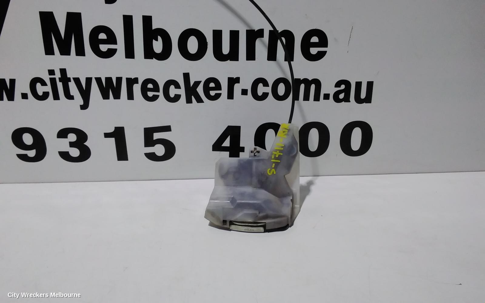 TOYOTA TARAGO DOOR/BOOT/GATE LOCK, RIGHT REAR DOOR LOCK, ACR50R, 03/2006 - 06/2020 - Image 2