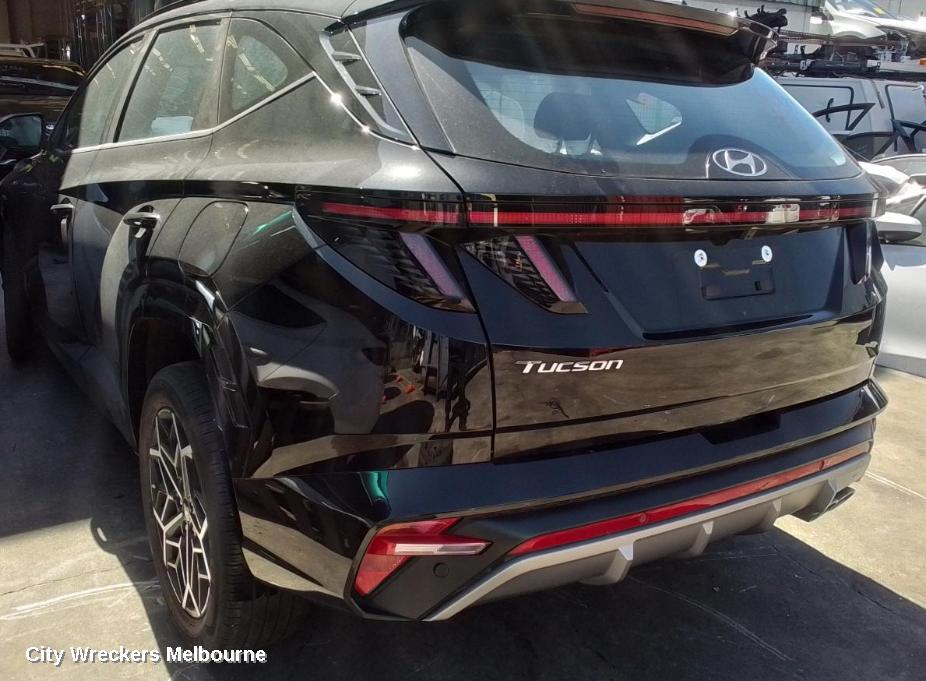 HYUNDAI TUCSON RIGHT FRONT DOOR, NX4, N LINE, 02/2021 ONWARDS - Image 3