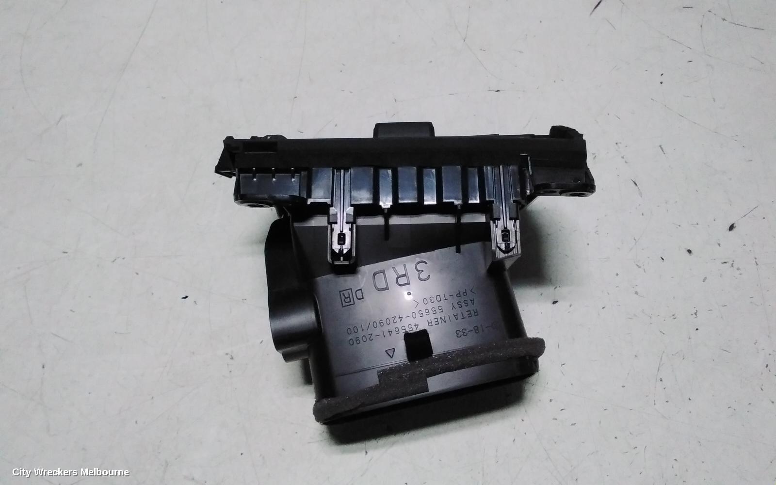 TOYOTA RAV4, XA50, 11/2018 - 12/2025, RH AIRVENT: 141724 - Image 3