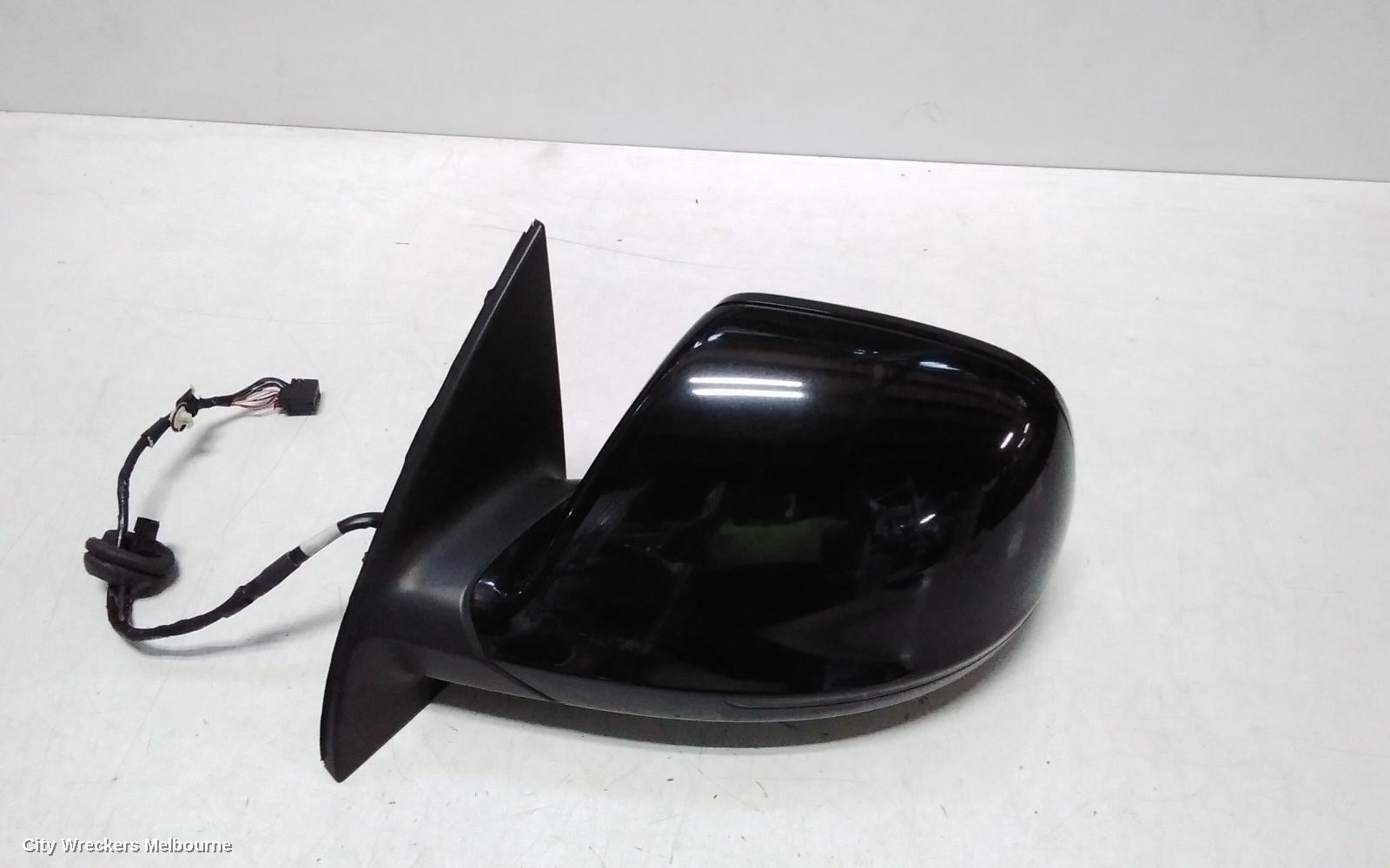 AUDI Q7 LEFT DOOR MIRROR, 4L, POWER FOLD, W/ INDICATOR, MEMORY & NO LANE CHANGE ASSIST TYPE, 09/2006 - 09/2009 - Image 1