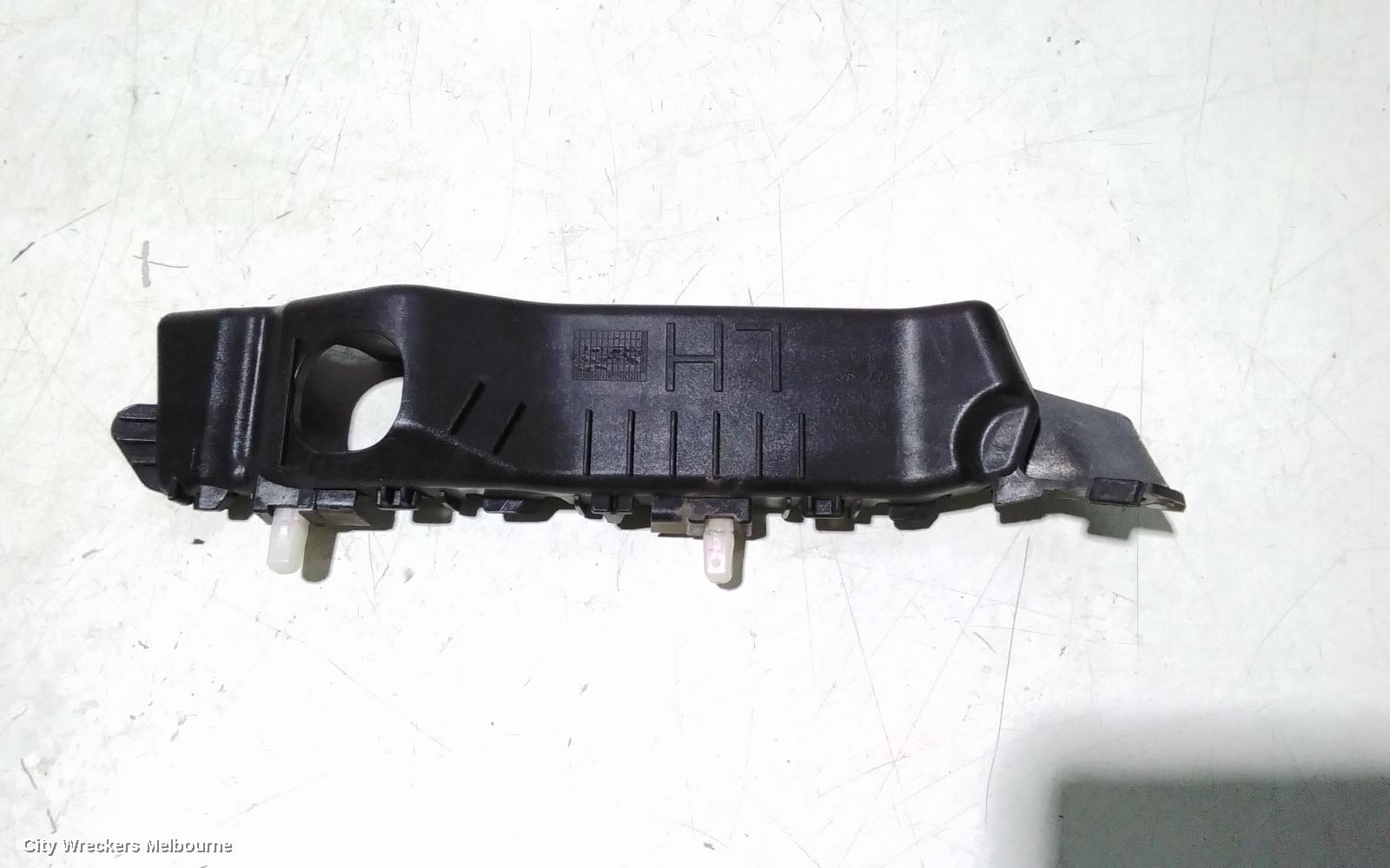 HYUNDAI I30, PD, HATCH, 03/2017 ONWARDS, LHF BAR SLIDER: 108881 - Image 2
