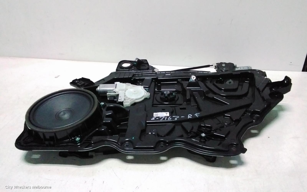 TESLA MODEL Y RIGHT FRONT WINDOW REG/MOTOR, 1ST GEN, DOOR REG ASSY (REG AND MOTOR), 03/2022 - 02/2025 - Image 3
