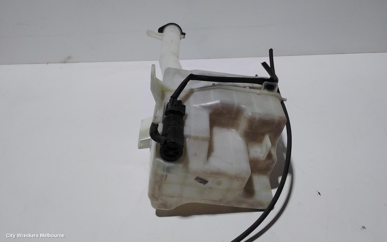 TOYOTA CAMRY WASHER BOTTLE, SK36, 08/2002 - 05/2006 - Image 3