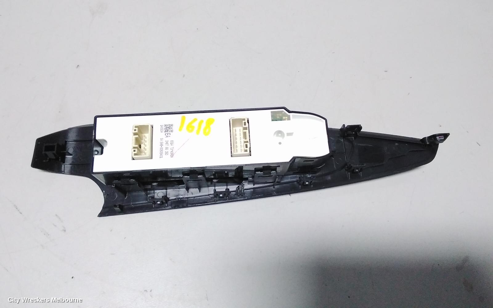 MAZDA 2 PWR DR WIND SWITCH, RH FRONT (MASTER SWITCH), NON AUTO FOLD TYPE, DJ/DL, 02/2017 ONWARDS - Image 3