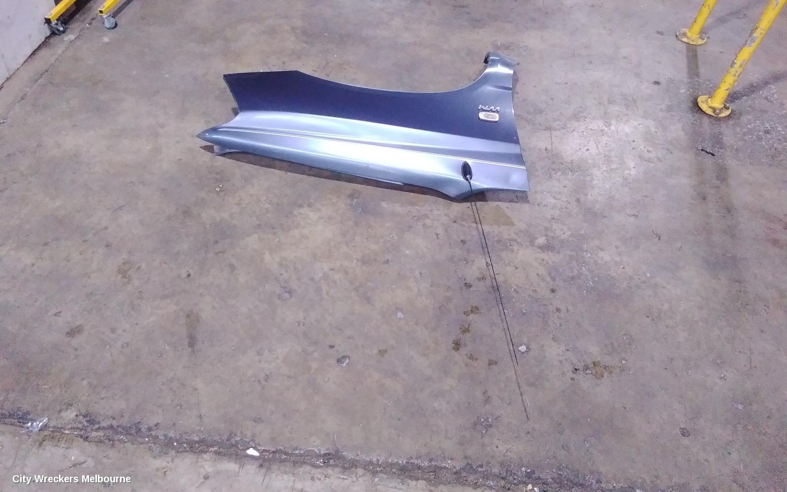 TOYOTA KLUGER RIGHT GUARD, MCU28R, 01/2001 - 04/2007 - Image 2