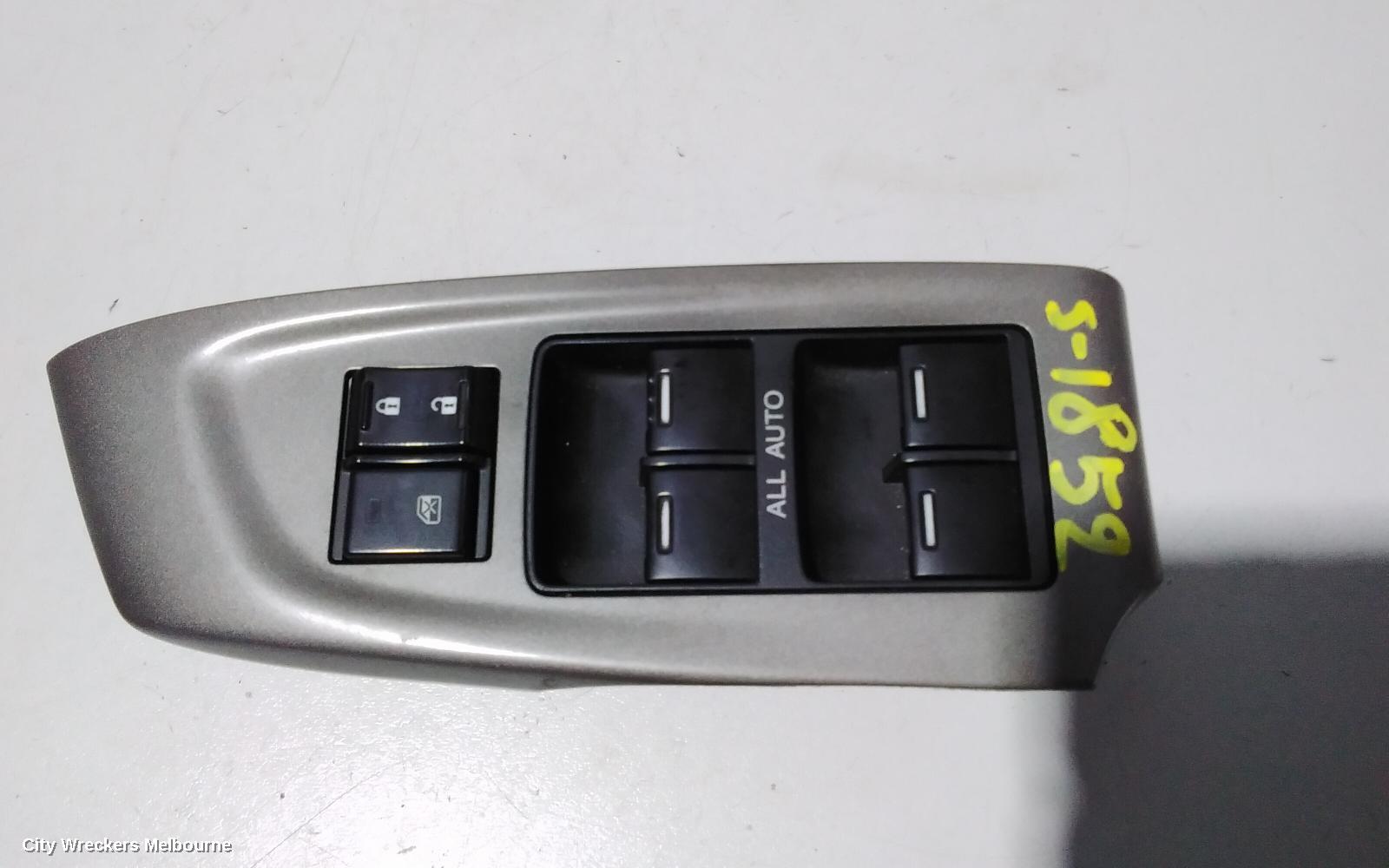 HONDA ACCORD PWR DR WIND SWITCH, RH FRONT (MASTER SWITCH), 8TH GEN, EURO (VIN JHMCU), BASE, 01/2010 - 06/2011 - Image 2