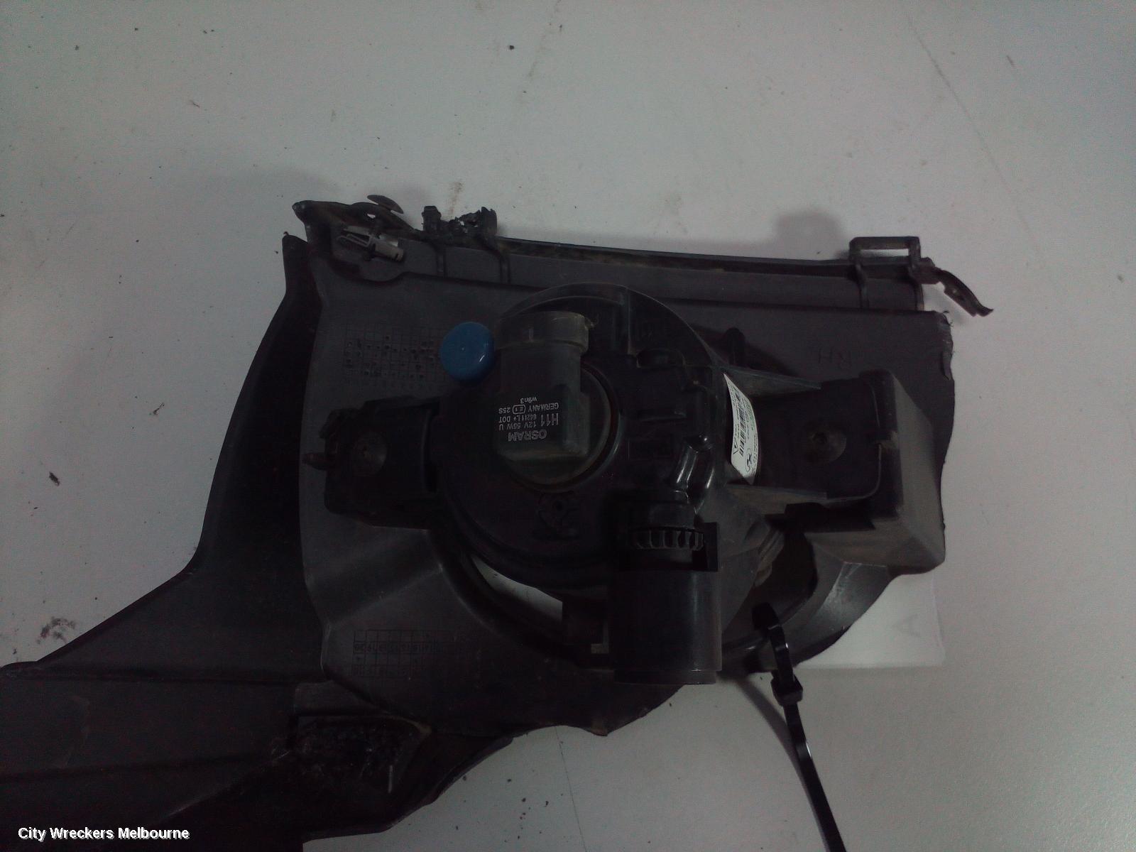 BMW X5 RIGHT INDICATOR/FOG/SIDE, BUMPER FOGLAMP, E70, NON ADAPTIVE LAMP TYPE, 03/2007 - 08/2013 - Image 2