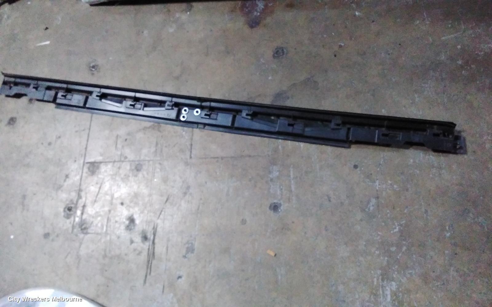 MAZDA CX5 SIDE STEP/SKIRT, RH SIDE, KF, 02/2017 ONWARDS - Image 3