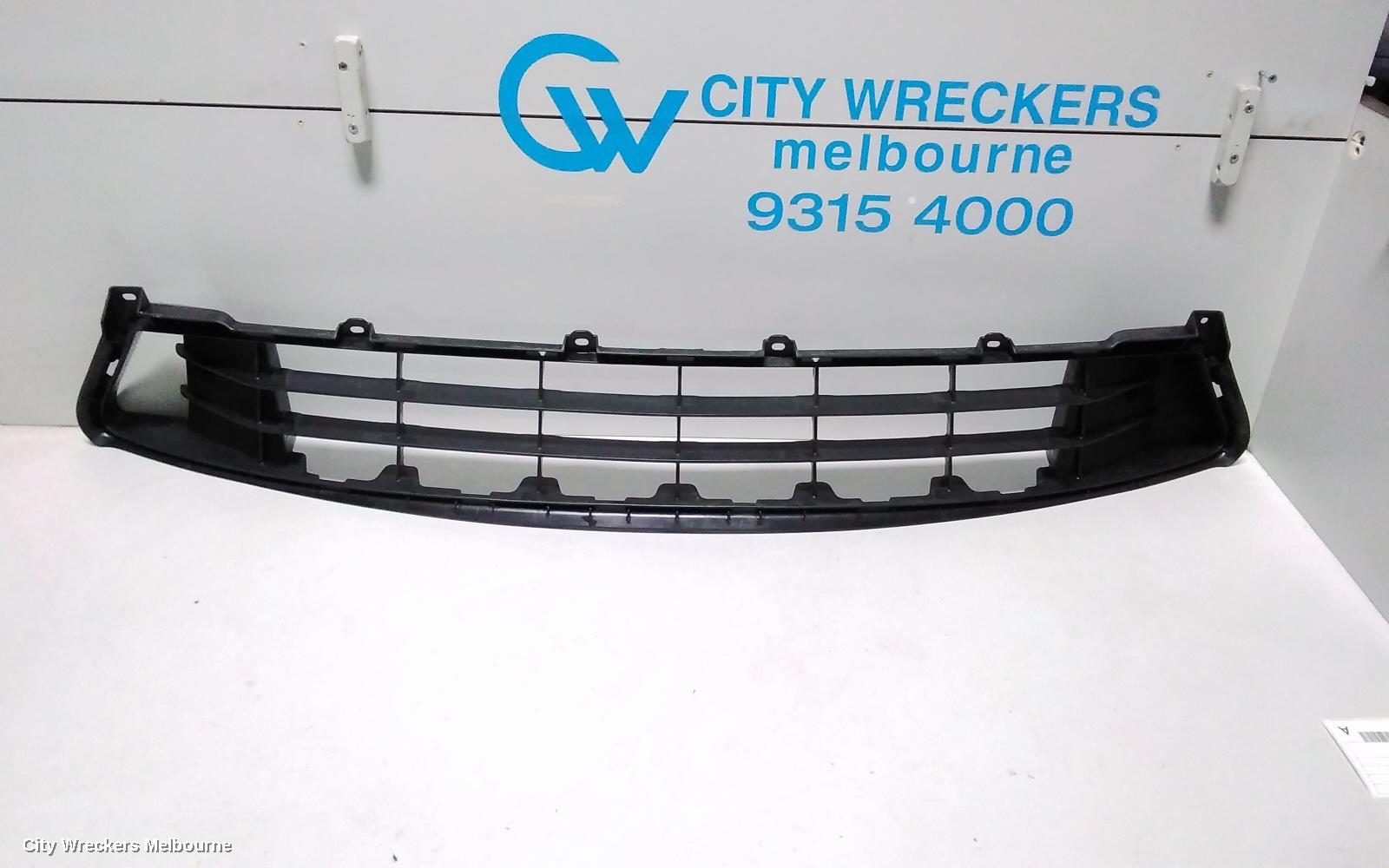 TOYOTA TARAGO GRILLE, BUMPER GRILLE, ACR50R, 12/2008 - 06/2020 - Image 1