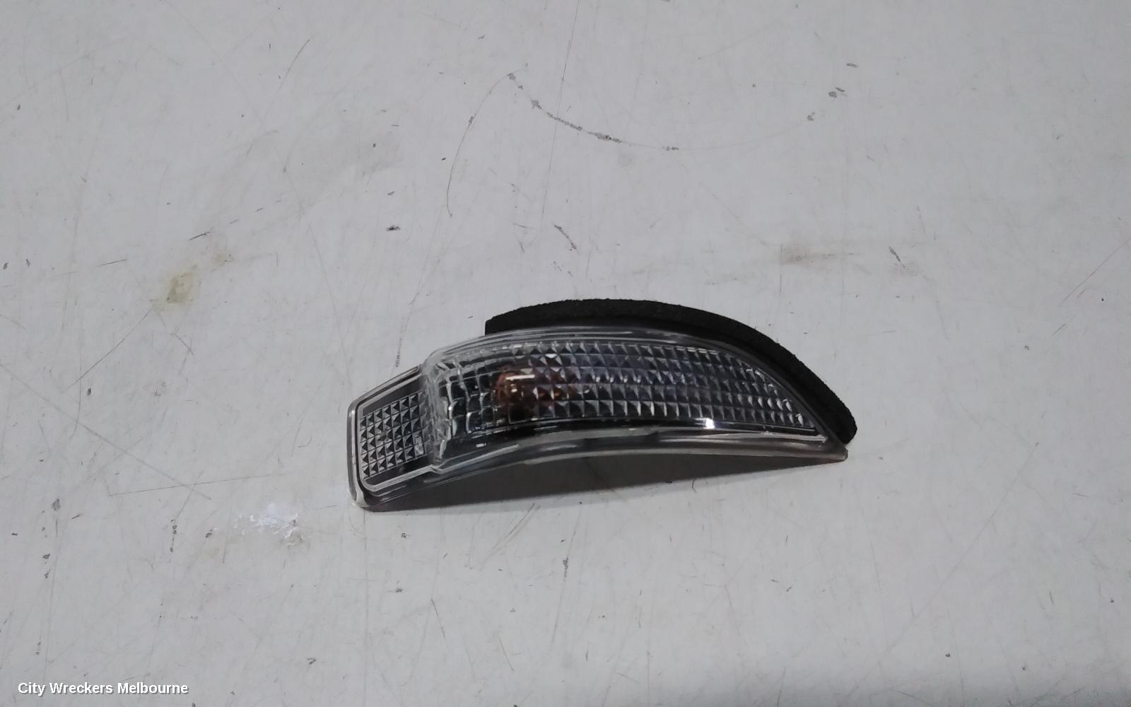 TOYOTA COROLLA RIGHT DOOR MIRROR, ZRE172R, SEDAN, 7 PIN PLUG TYPE, 12/2013 - 06/2019 - Image 1