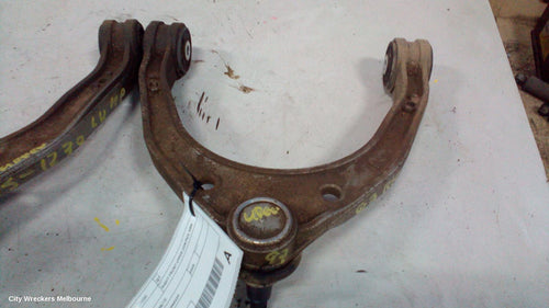 AUDI Q7 RIGHT FRONT UPPER CONTROL ARM, 4L, 09/2006 - 08/2015 - Image 1