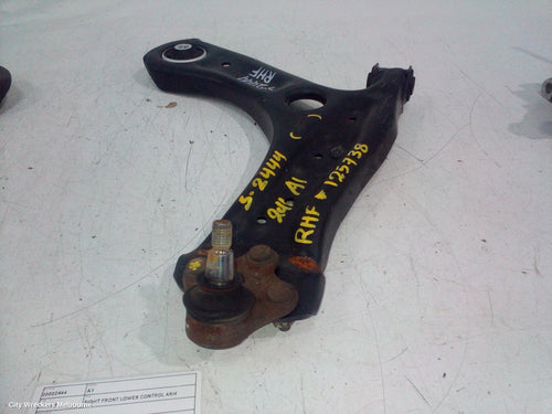 164728 - Image 1