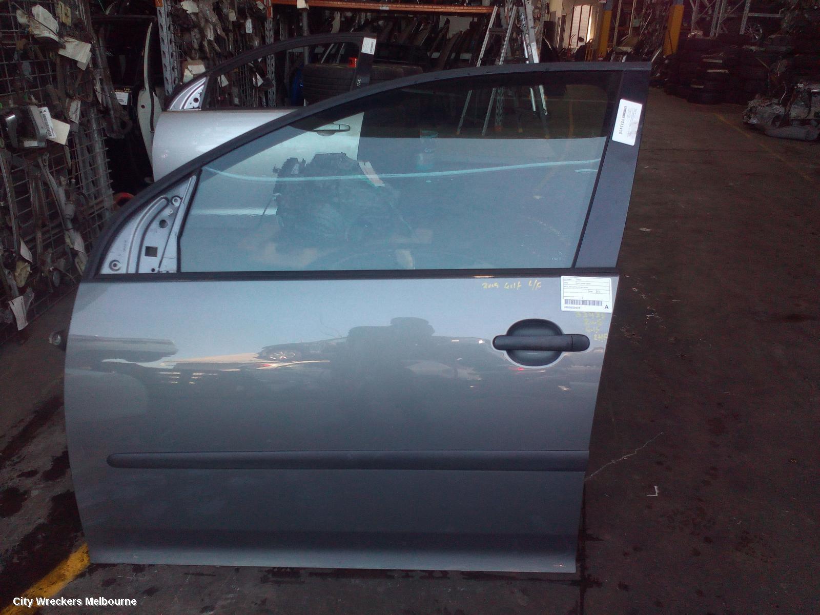 VOLKSWAGEN GOLF LEFT FRONT DOOR, GEN 5, 5DR HATCH, 06/2004 - 02/2009 - Image 3
