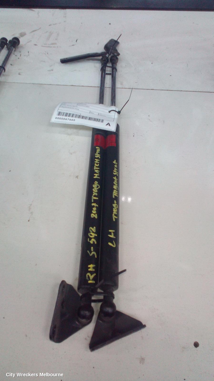 TOYOTA TARAGO HATCH STRUT, TAILGATE STRUT (PAIR), XR50, 03/2006 - 06/2020 - Image 2