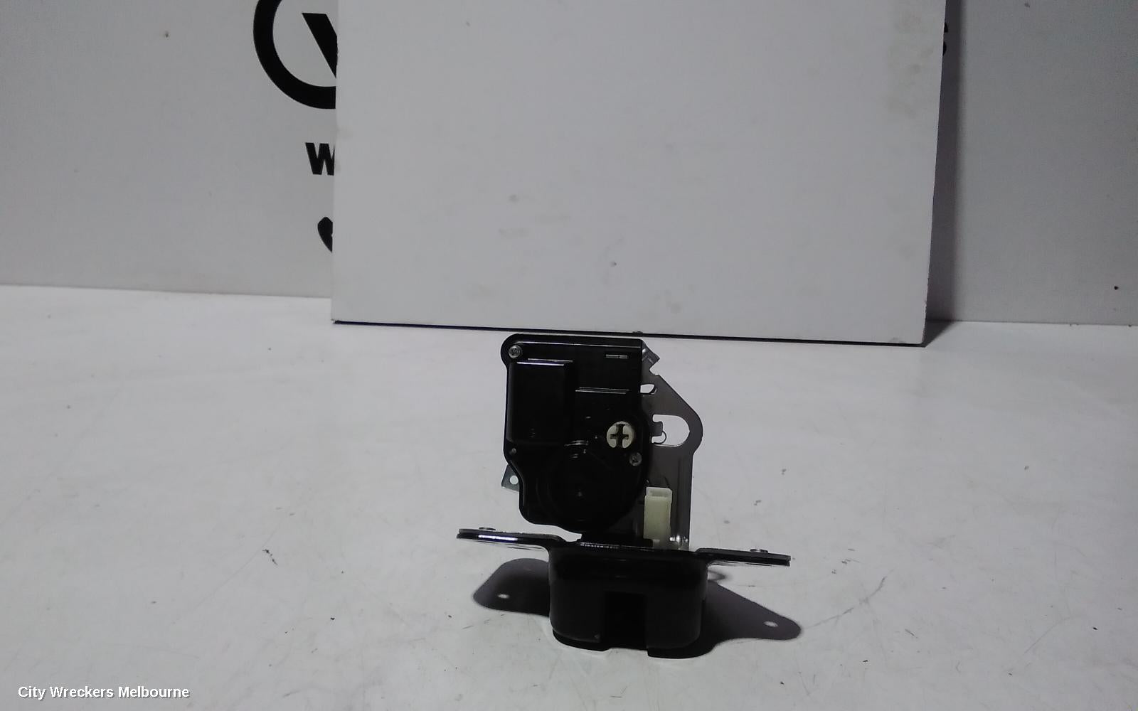 JEEP GRANDCHEROKEE DOOR/BOOT/GATE LOCK, UPPER TAILGATE LOCK, WK, 10/2010 - 03/2013 - Image 3