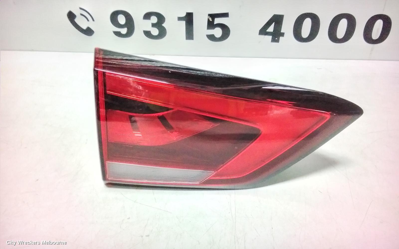 MG ZS REAR GARNISH, TAILGATE LAMP (LH SIDE), ZST TYPE, AZS1, 01/2020 ONWARDS - Image 2