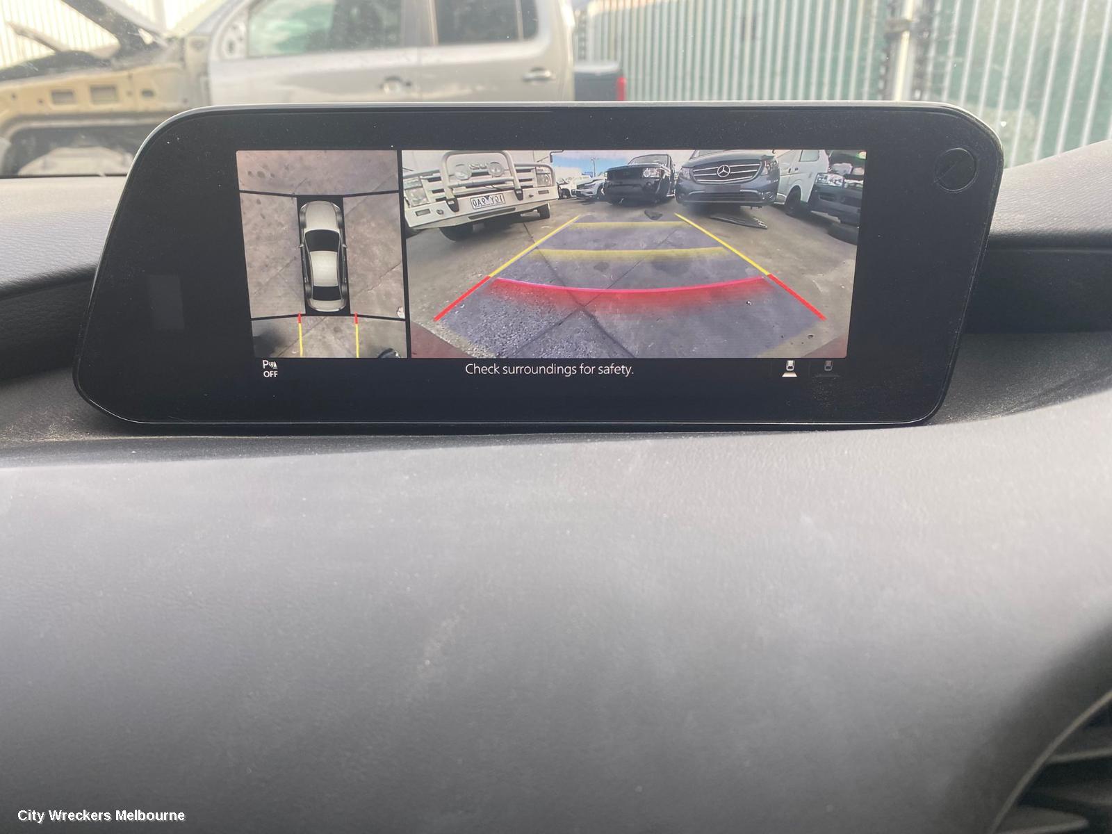 MAZDA 3 RADIO/CD/DVD/SAT/TV, DISPLAY UNIT, 8.8IN, BP, 03/2019 ONWARDS - Image 3