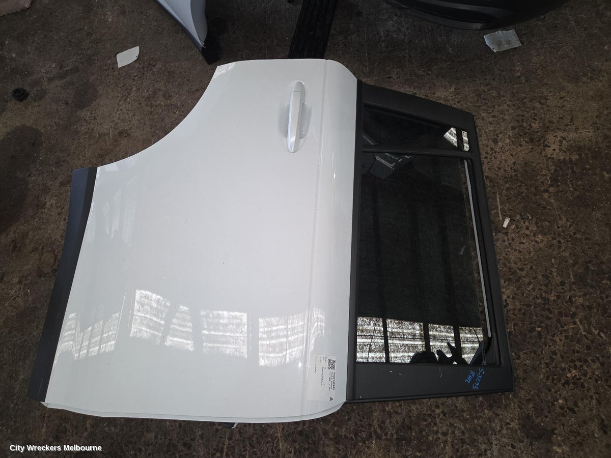 JAECOO J5 RIGHT REAR DOOR, 1ST GEN, 08/2025 ONWARDS - Image 1