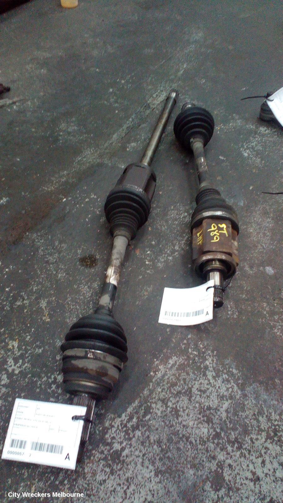 BMW X5 LEFT DRIVESHAFT, FRONT, PETROL, E70, 03/2007 - 08/2013 - Image 1