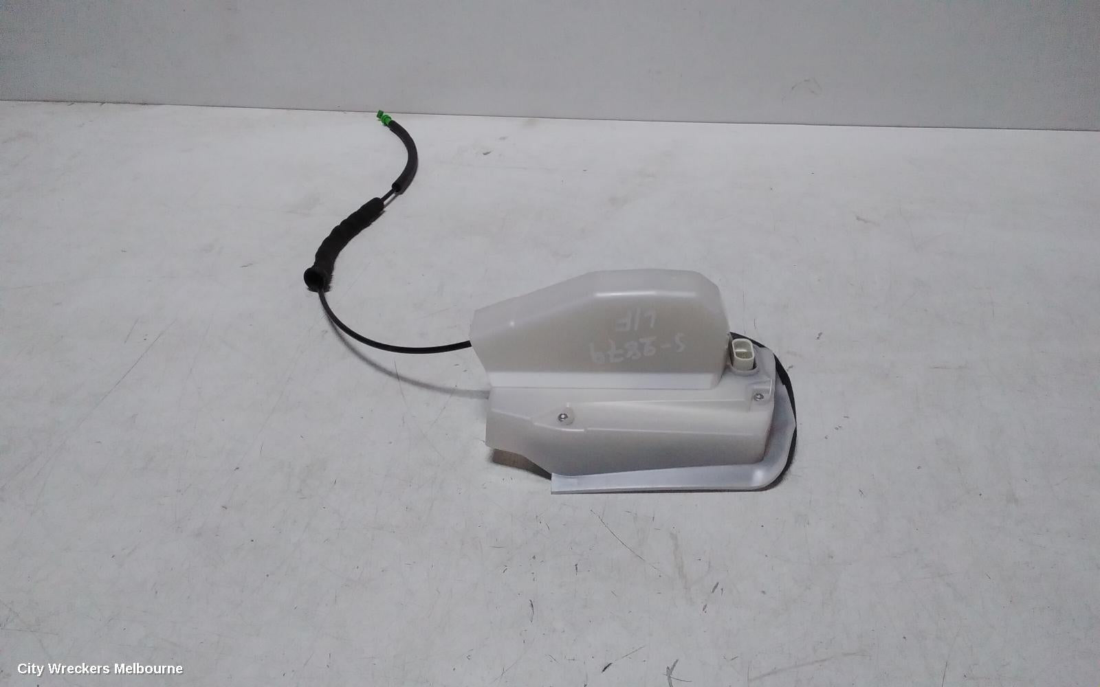TESLA MODEL Y DOOR/BOOT/GATE LOCK, 1ST GEN, LEFT FRONT DOOR LOCK, 03/2022 ONWARDS - Image 1