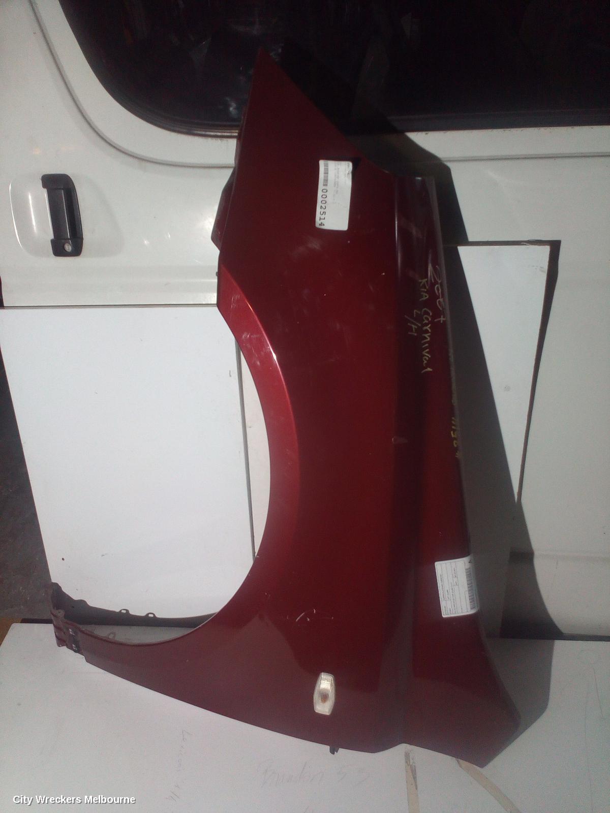 KIA CARNIVAL/GRAND CARNIVAL LEFT GUARD, VQ, W/ INDICATOR TYPE, 01/2006 - 12/2014 - Image 1