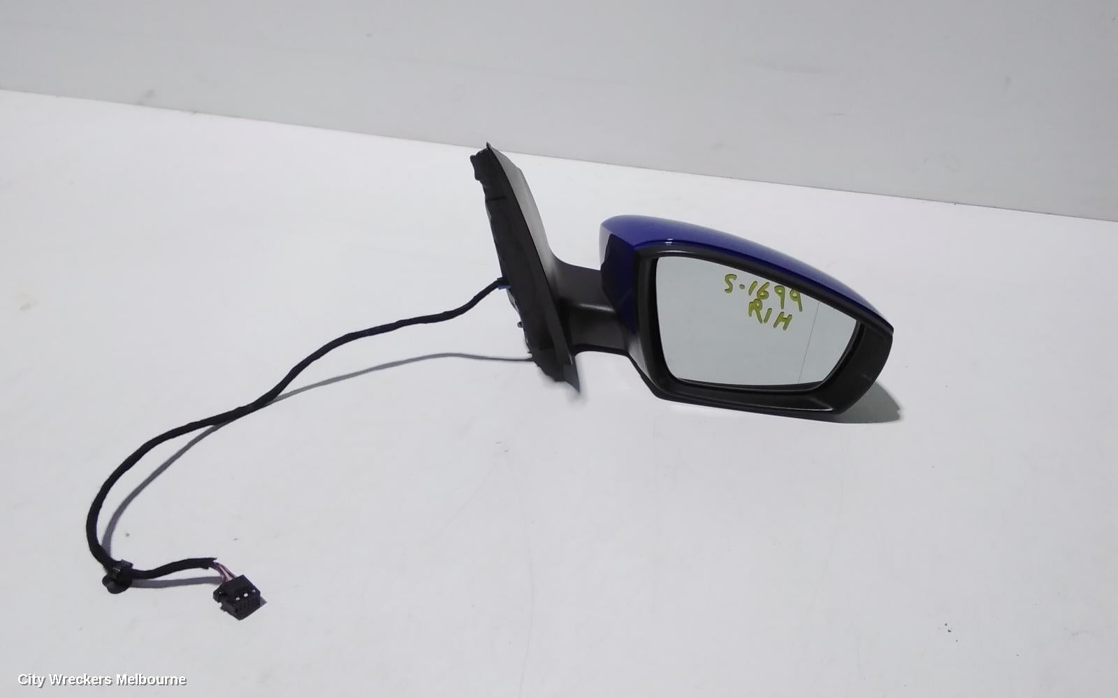 VOLKSWAGEN POLO RIGHT DOOR MIRROR, 6R, HEATED TYPE, 05/2010 - 05/2014 - Image 1