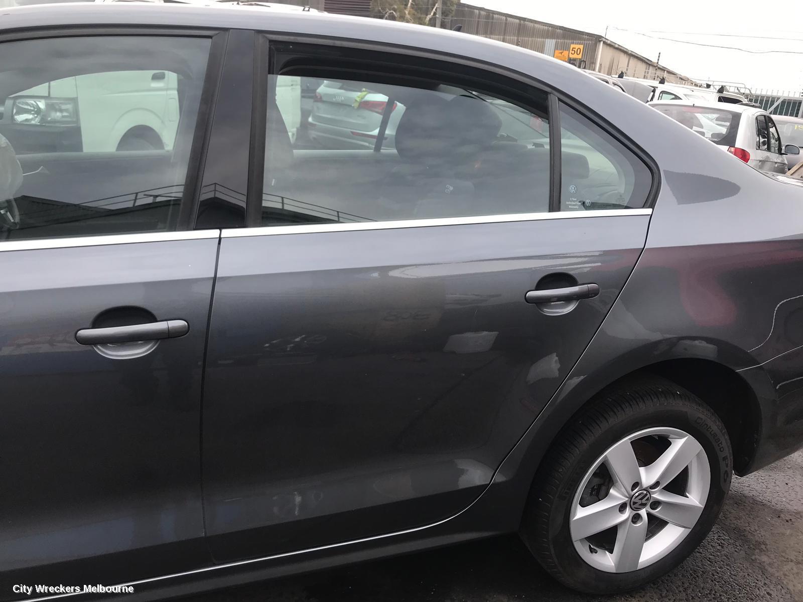 VOLKSWAGEN JETTA LEFT FRONT DOOR, 1B, 02/2011 - 12/2017 - Image 3