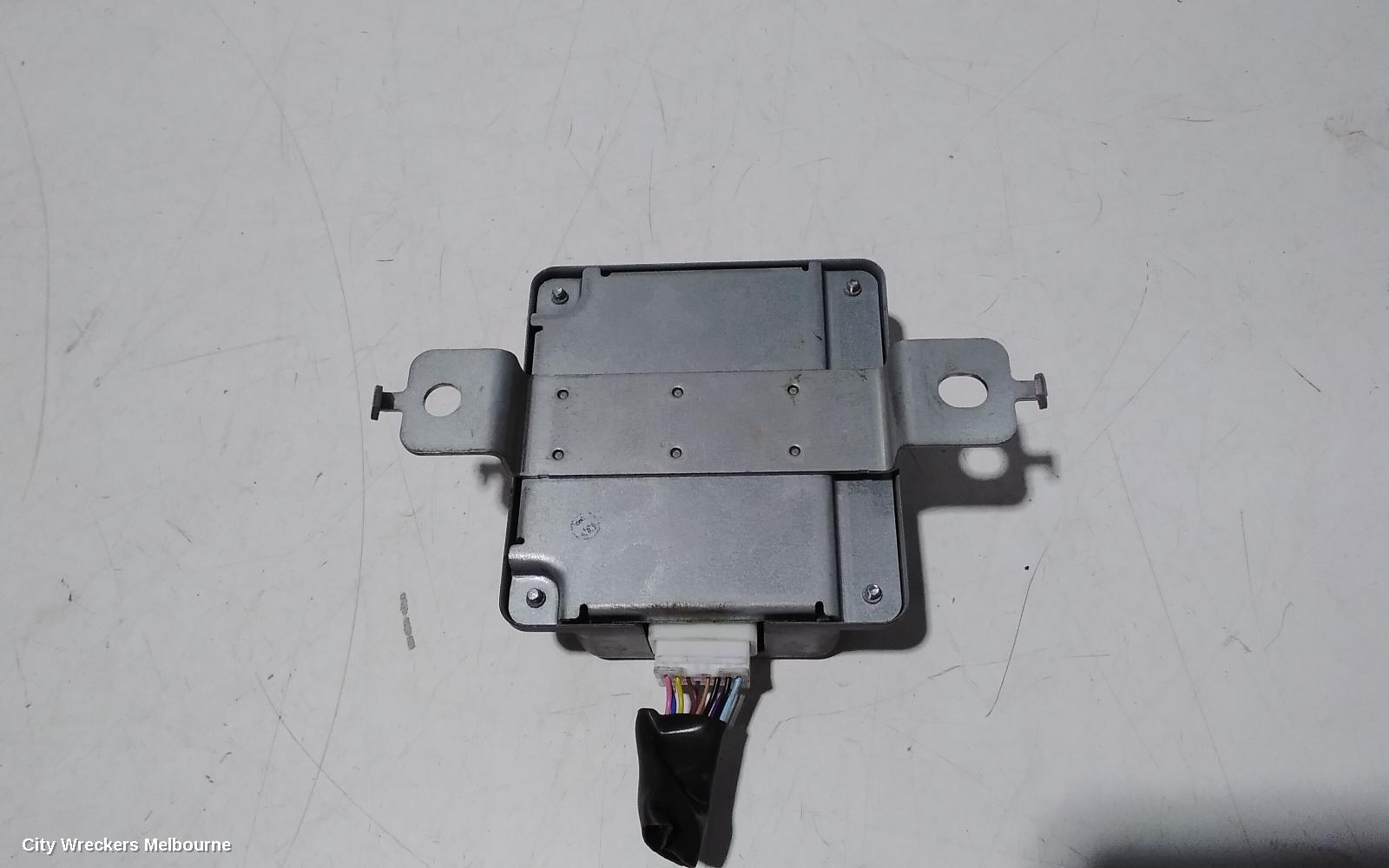 NISSAN PATHFINDER ECU, TRANSFER CASE ECU, R52, 10/2013 - 04/2021 - Image 2