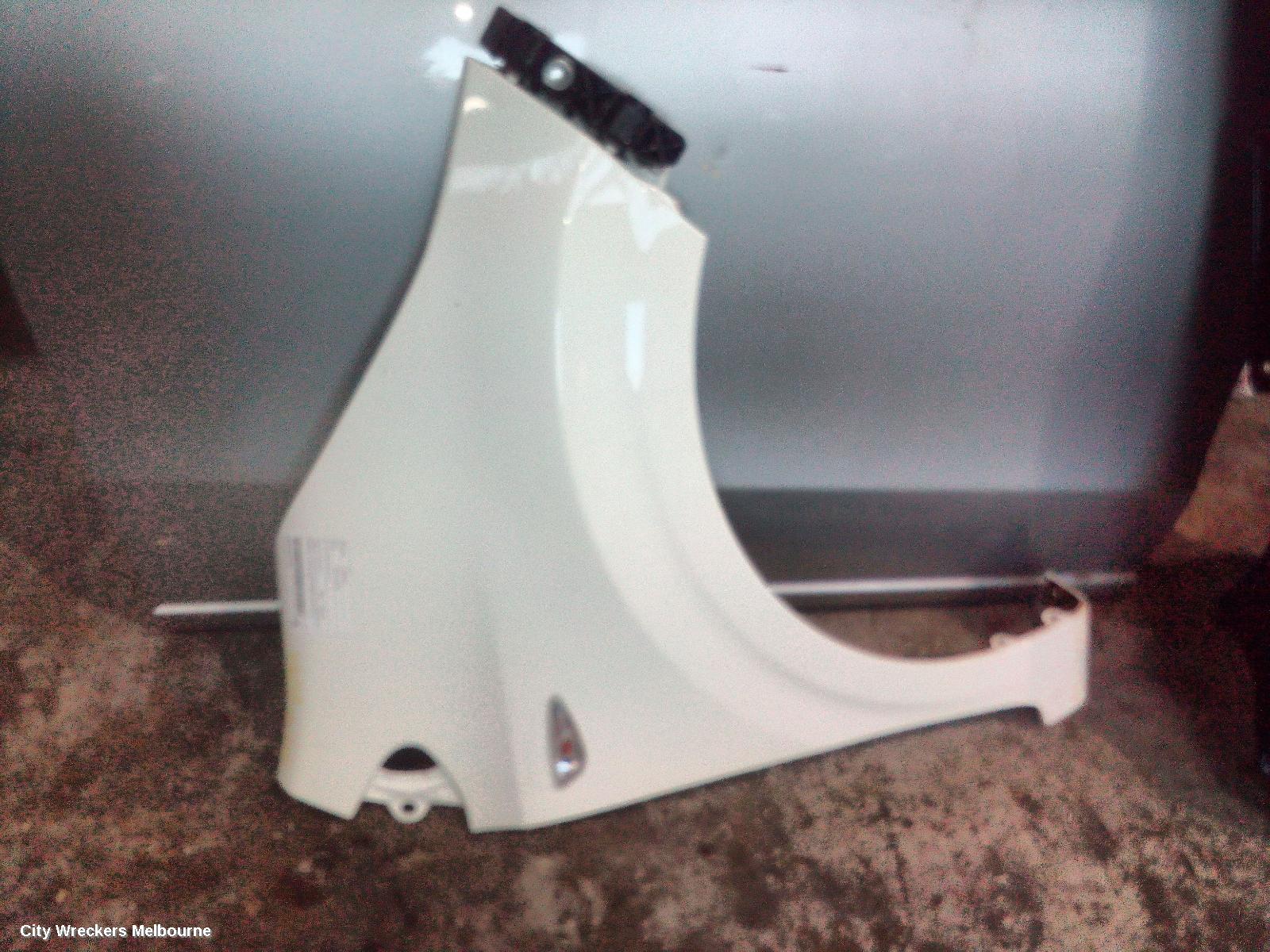KIA PICANTO RIGHT GUARD, JA, NON SKIRT TYPE, 05/2017 ONWARDS - Image 1