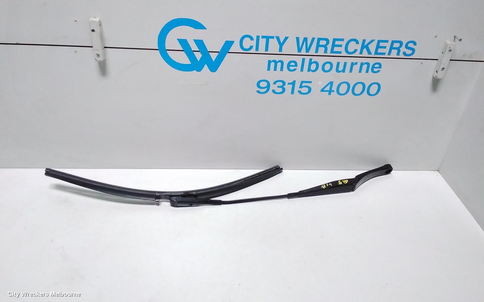 AUDI Q5 WIPER ARM, 8R, FRONT (LH SIDE), 12/2008 - 01/2017 - Image 1