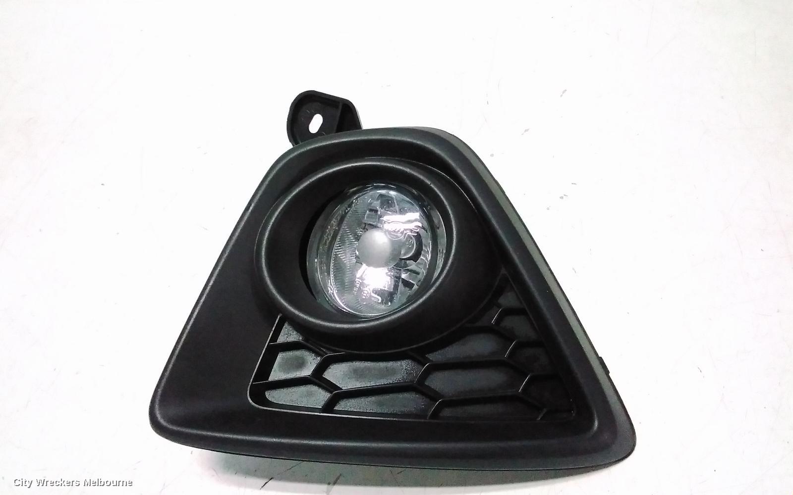 MAZDA CX5 RIGHT INDICATOR/FOG/SIDE, BUMPER FOGLAMP, KE, 02/2012 - 12/2014 - Image 2