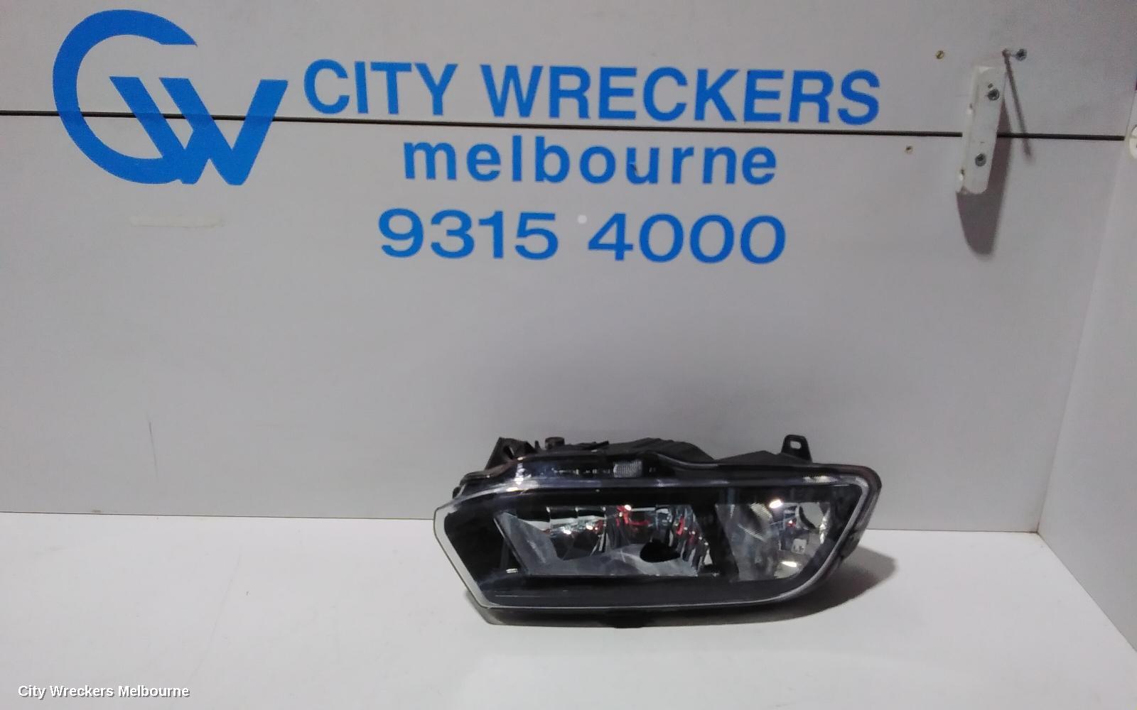 VOLKSWAGEN POLO FOG LAMP - Image 1