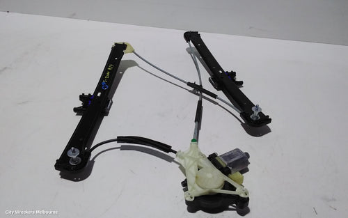 AUDI A3 RIGHT FRONT WINDOW REG/MOTOR, 8V, 4DR SEDAN, 10/2013 - 10/2020 - Image 2