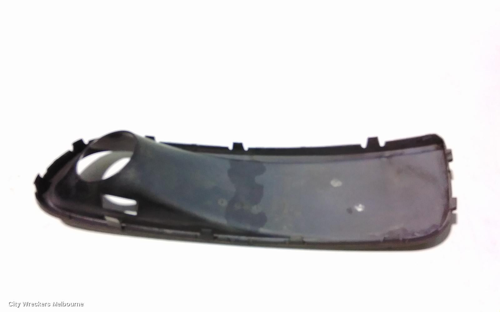 VOLKSWAGEN TRANSPORTER RIGHT INDICATOR/FOG/SIDE, BUMPER FOGLAMP, T5, 08/2004 - 09/2009 - Image 3