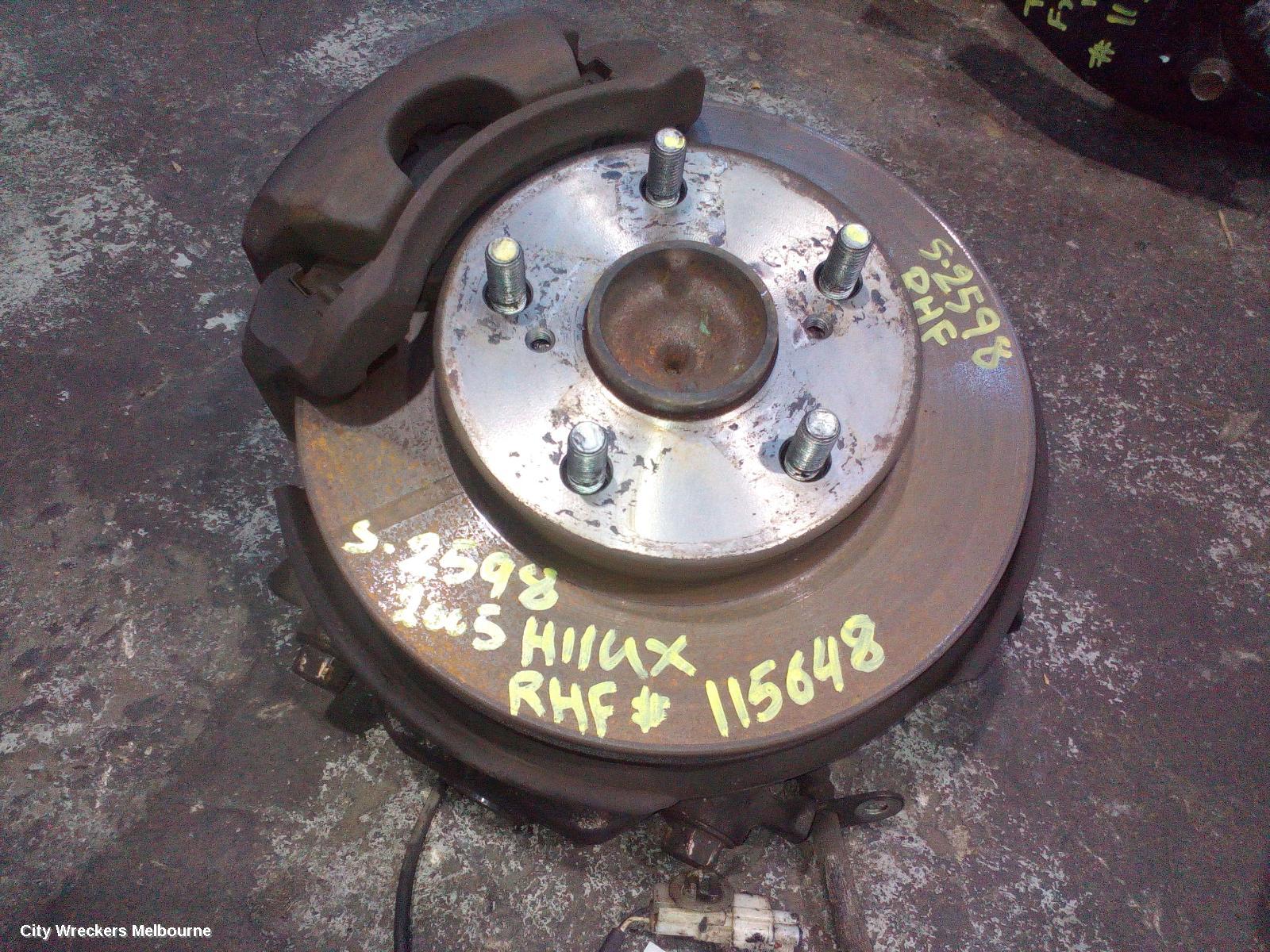 TOYOTA HILUX RIGHT FRONT HUB ASSEMBLY, 2WD, ABS TYPE (255MM DISC), 02/2005 - 08/2015 - Image 2