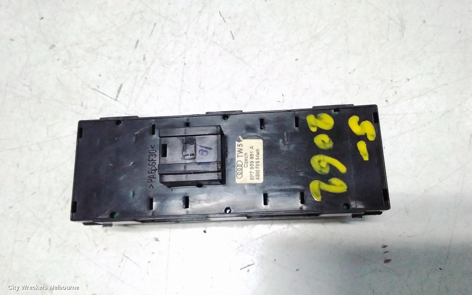 AUDI A3 PWR DR WIND SWITCH, RH FRONT (MASTER SWITCH), 5DR, 8P, 06/2004 - 04/2013 - Image 3