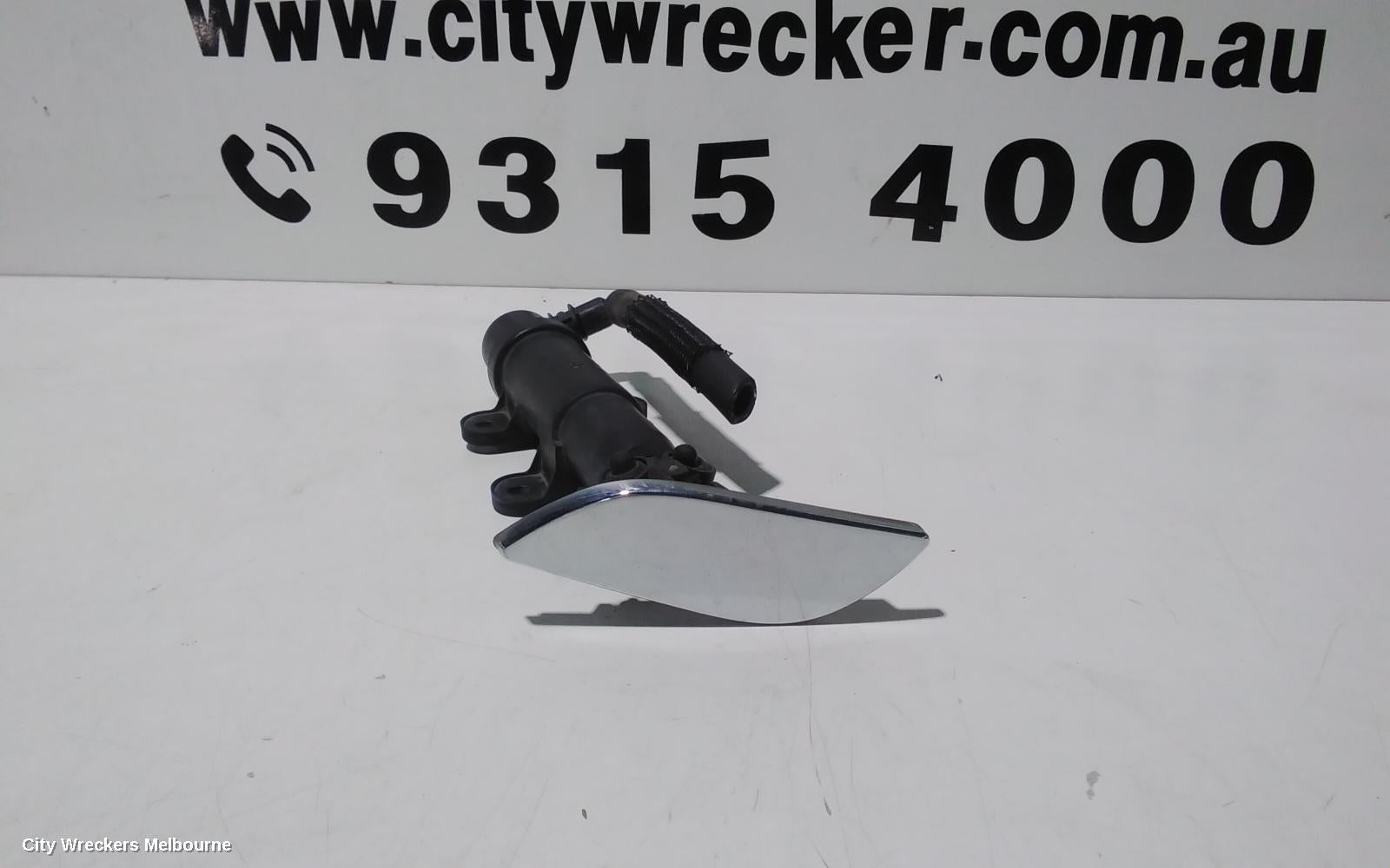 SKODA SUPERB WASHER JET, 3T 03/2009 - 12/2015 - Image 2