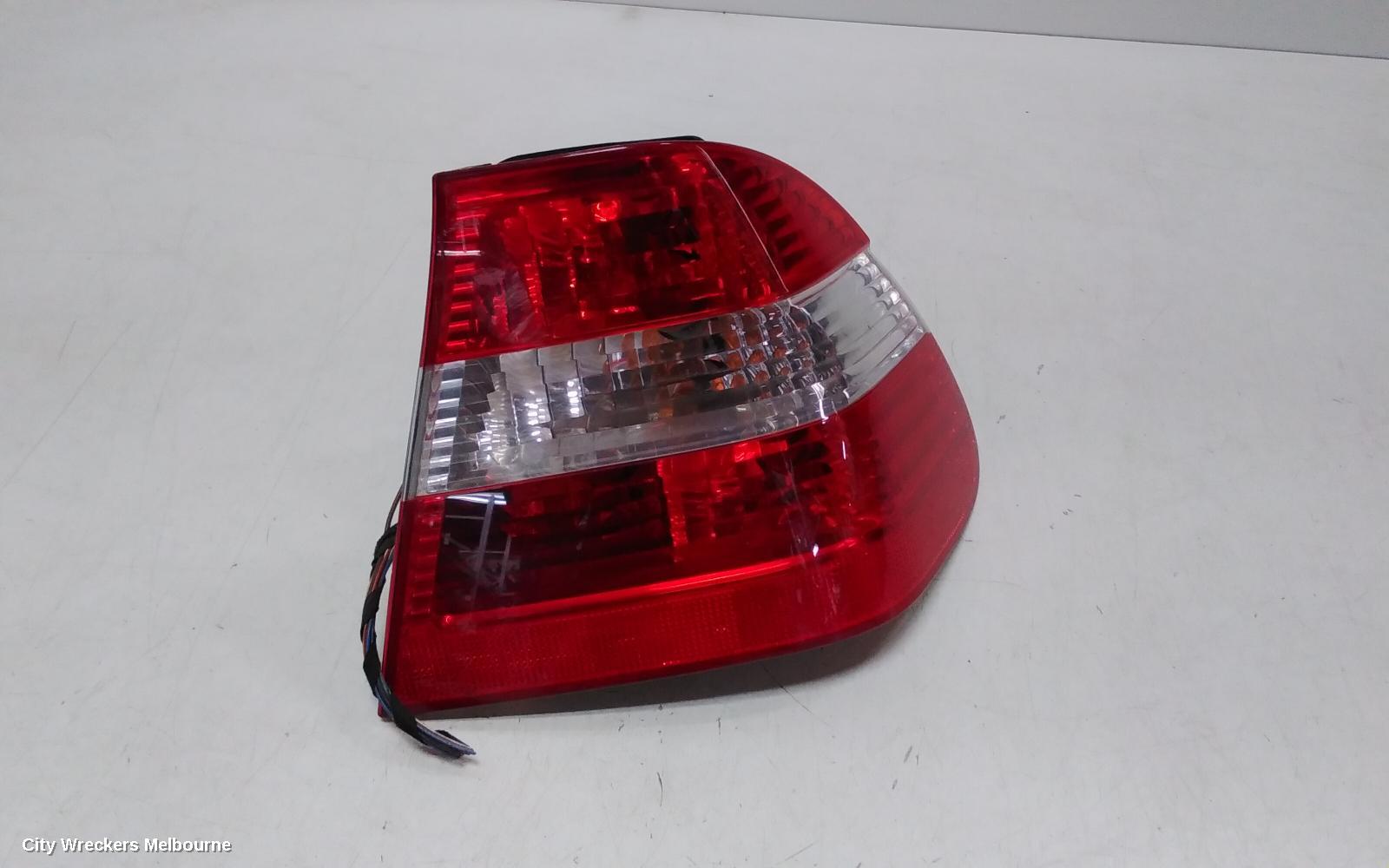 BMW 3 SERIES RIGHT TAILLIGHT, E46, SEDAN, CLEAR FLASHER TYPE, 10/2001 - 01/2005 - Image 3