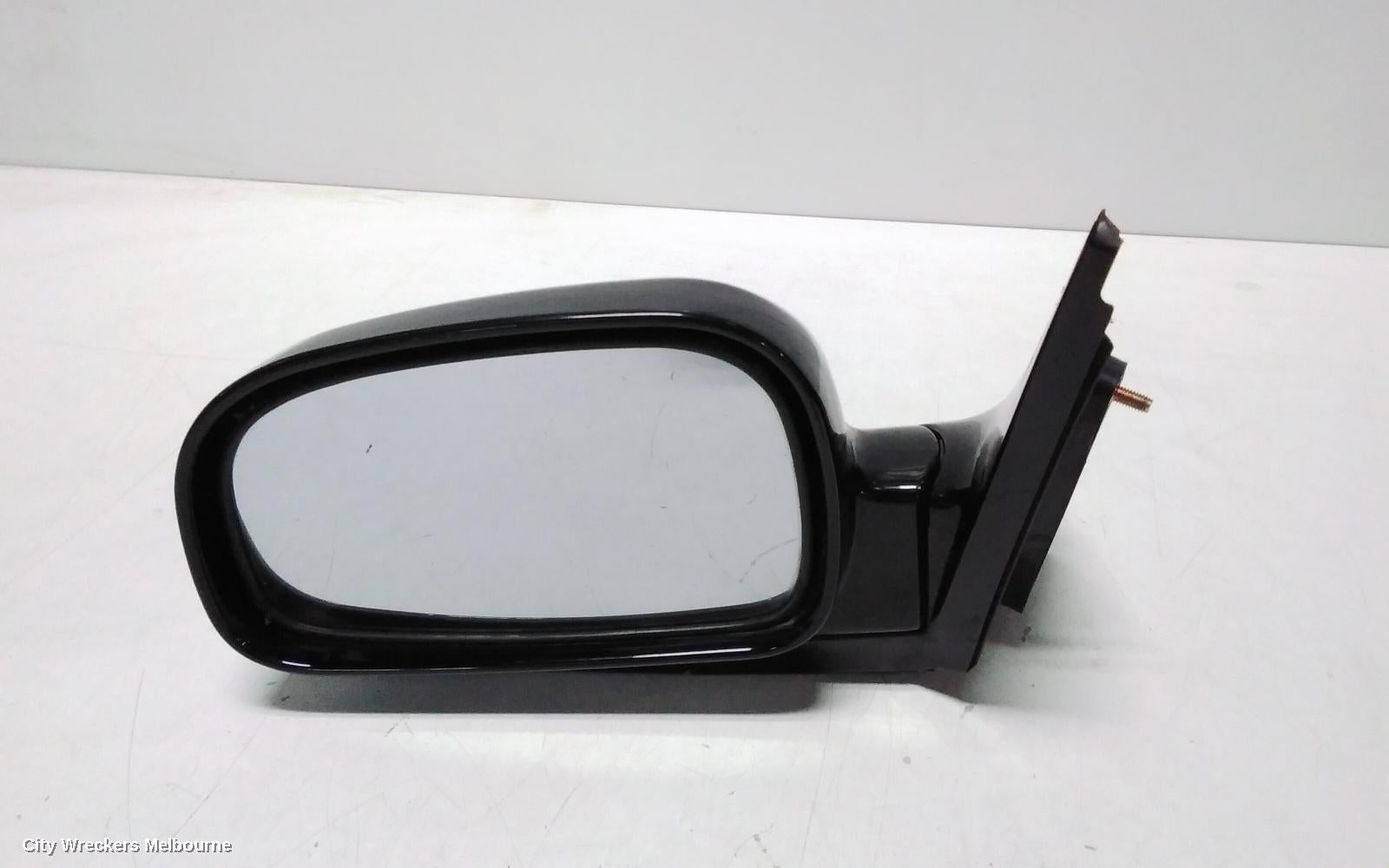 HYUNDAI SANTA FE LEFT DOOR MIRROR, SM, POWER, COLOUR CODED, 11/2000 - 11/2005 - Image 2
