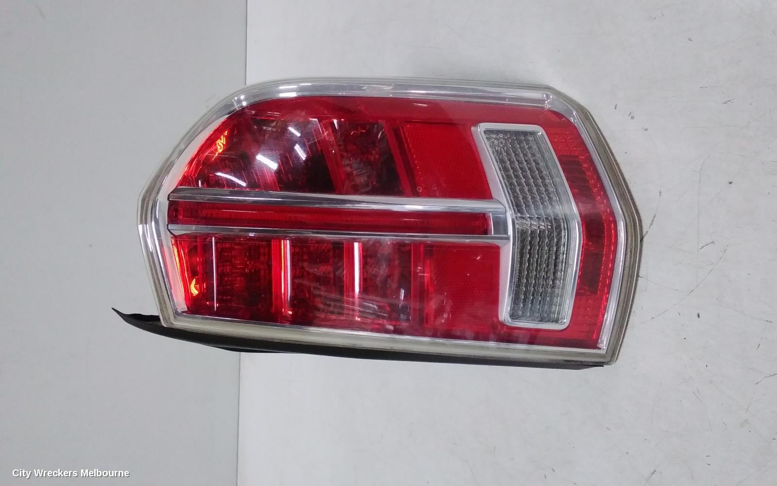 CHRYSLER 300C RIGHT TAILLIGHT, LX2, 05/2012 - 12/2014 - Image 2
