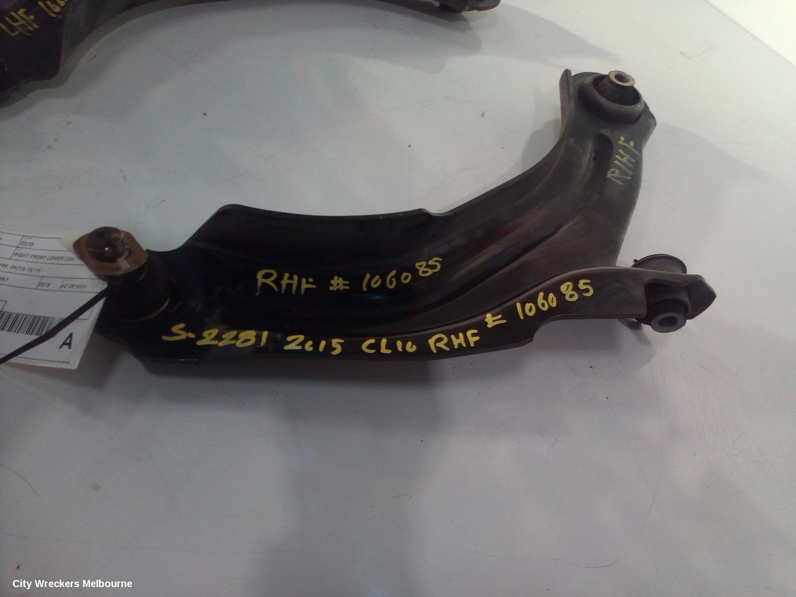 RENAULT CLIO RIGHT FRONT LOWER CONTROL ARM, X98, NON RS TYPE, 09/2013 - 10/2019 - Image 1