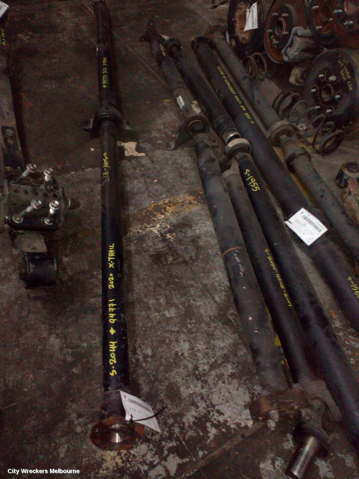 NISSAN XTRAIL REAR DRIVE SHAFT, 2.5, PETROL, T32, 02/2014 ONWARDS - Image 1