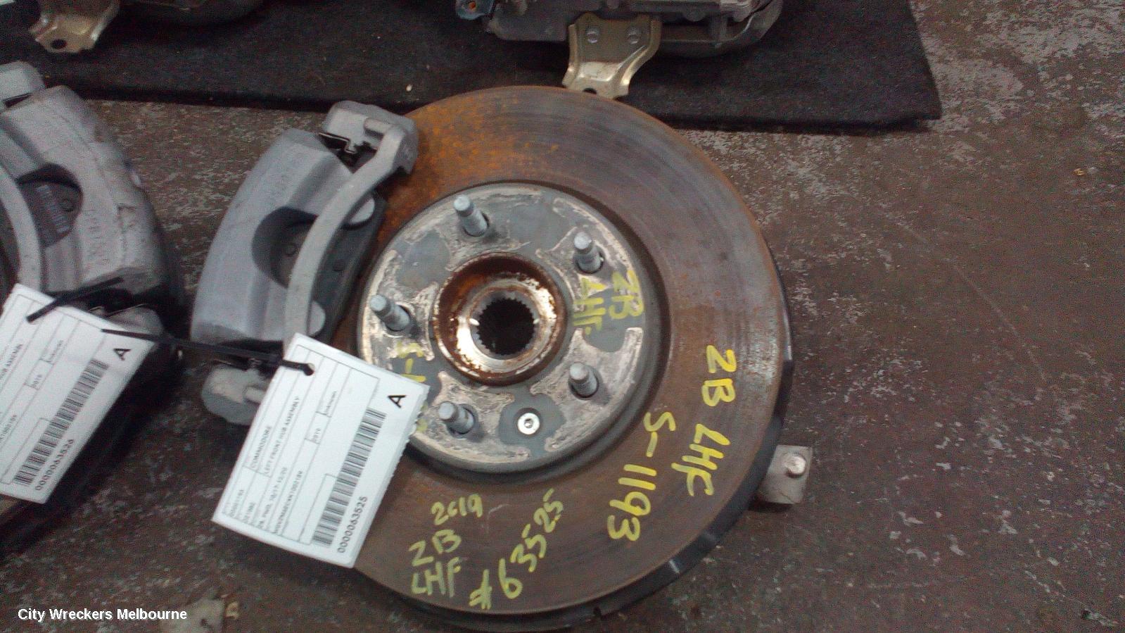 HOLDEN COMMODORE LEFT FRONT HUB ASSEMBLY, ZB, FWD, 10/2017 - 12/2020 - Image 1
