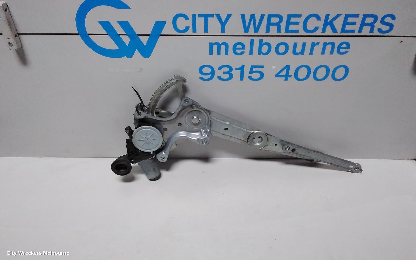 TOYOTA COROLLA LEFT FRONT WINDOW REG/MOTOR, ZRE182R, HATCH, 01/2014 - 06/2018 - Image 1