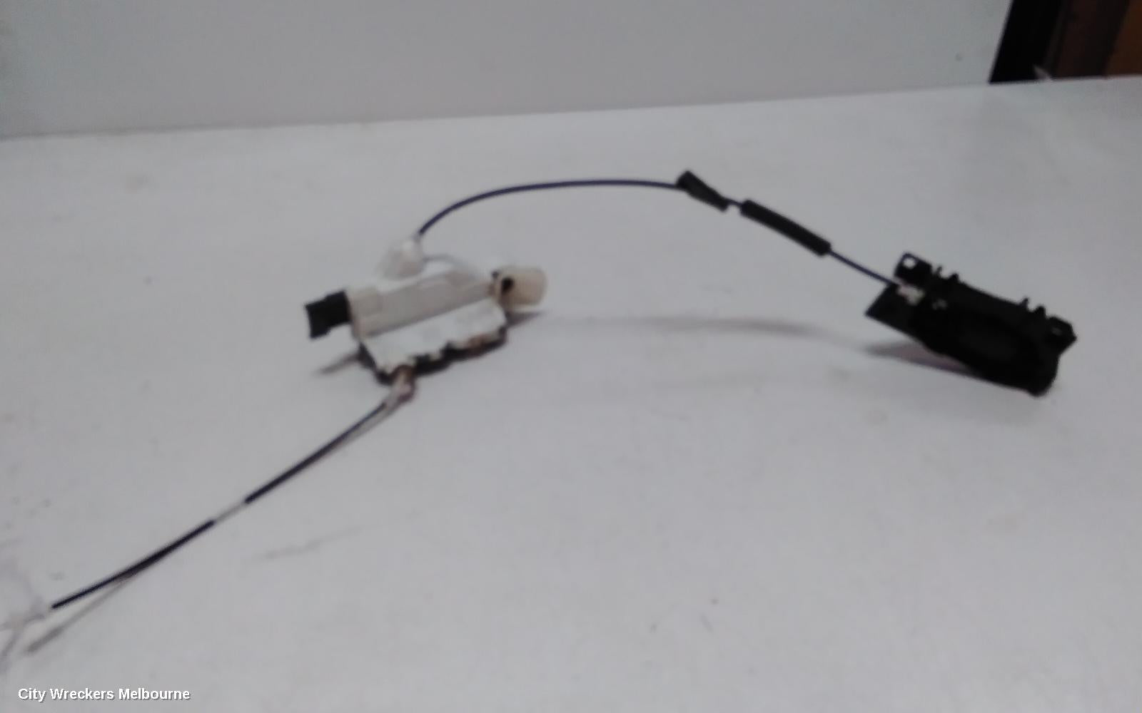PEUGEOT 508 DOOR/BOOT/GATE LOCK, LEFT FRONT DOOR LOCK, NON DEADLOCK TYPE, 05/2011 - 09/2016 - Image 1